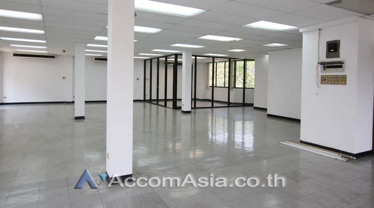 4  Office Space For Rent in Phaholyothin ,Bangkok  at Baan Jaroensook AA14292